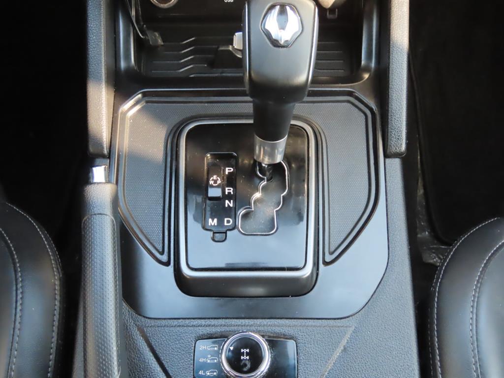 Ssangyong Rexton 2021 Blanco - Importación desde Corea - HF Imports Iquique - Foto 13