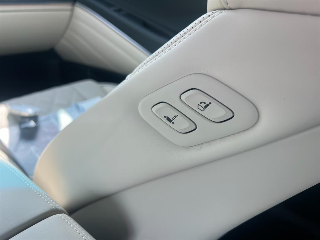 Genesis GV80 2024 Blanco - Importación desde Corea - HF Imports Iquique - Foto 18