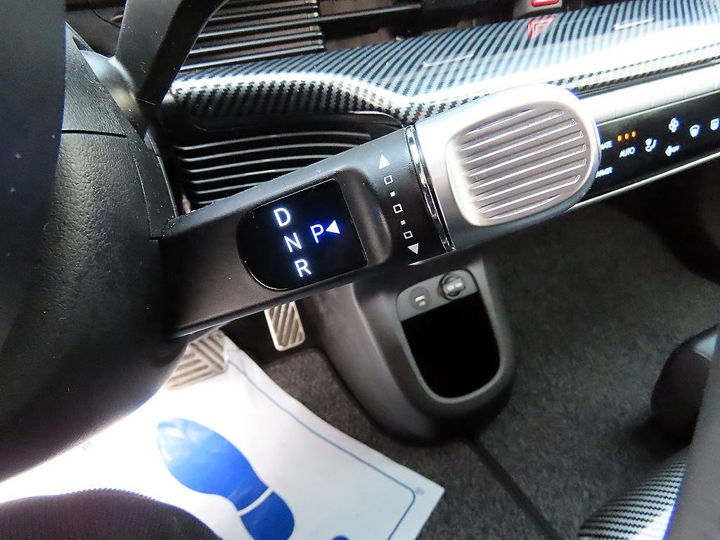 HYUNDAI Ioniq 5 - Vista 11