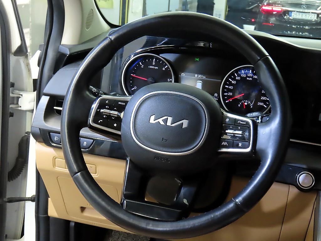 KIA Carnival 2022 the color of pearl - Importación desde Corea - HF Imports Iquique - Foto 13