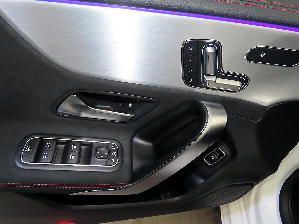 Mercedes Benz CLA Class 2022 Blanco - Importación desde Corea - HF Imports Iquique - Foto 14