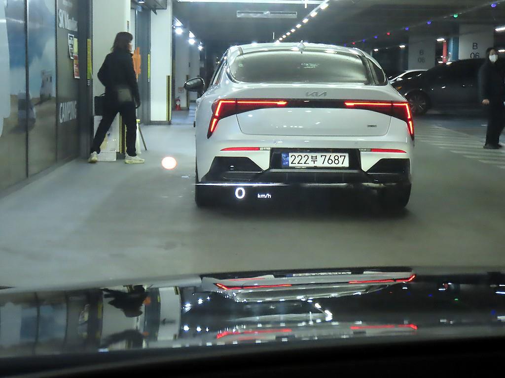 Genesis G90 2023 Negro - Importación desde Corea - HF Imports Iquique - Foto 13