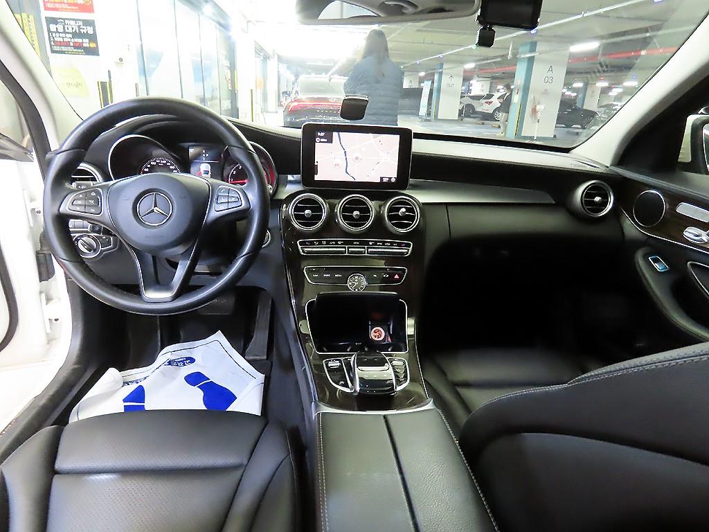 Mercedes Benz C Class - Vista 10