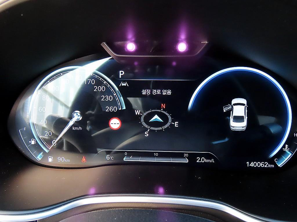 Genesis G80 - Vista 9