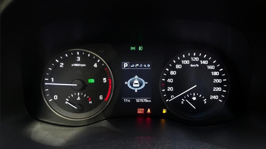 HYUNDAI Tucson - Vista 8