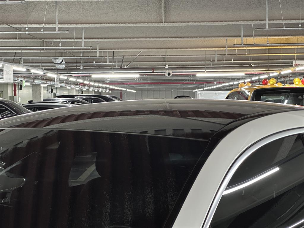 Mercedes Benz GLE Class - Vista 6