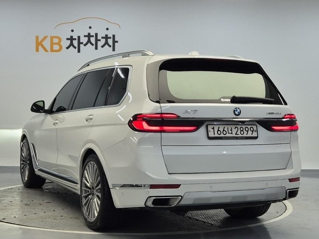 BMW X7 - Vista 2