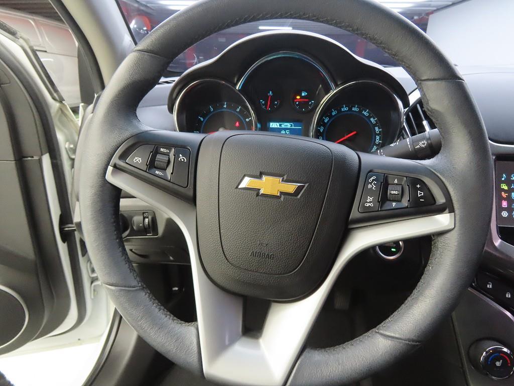Chevrolet Cruise - Vista 8