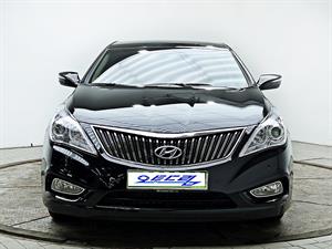 HYUNDAI Grandeur - Vista 2