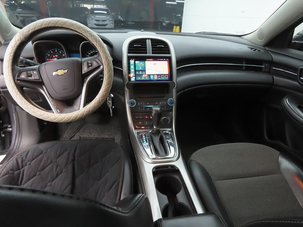 Chevrolet Malibu - Vista 7