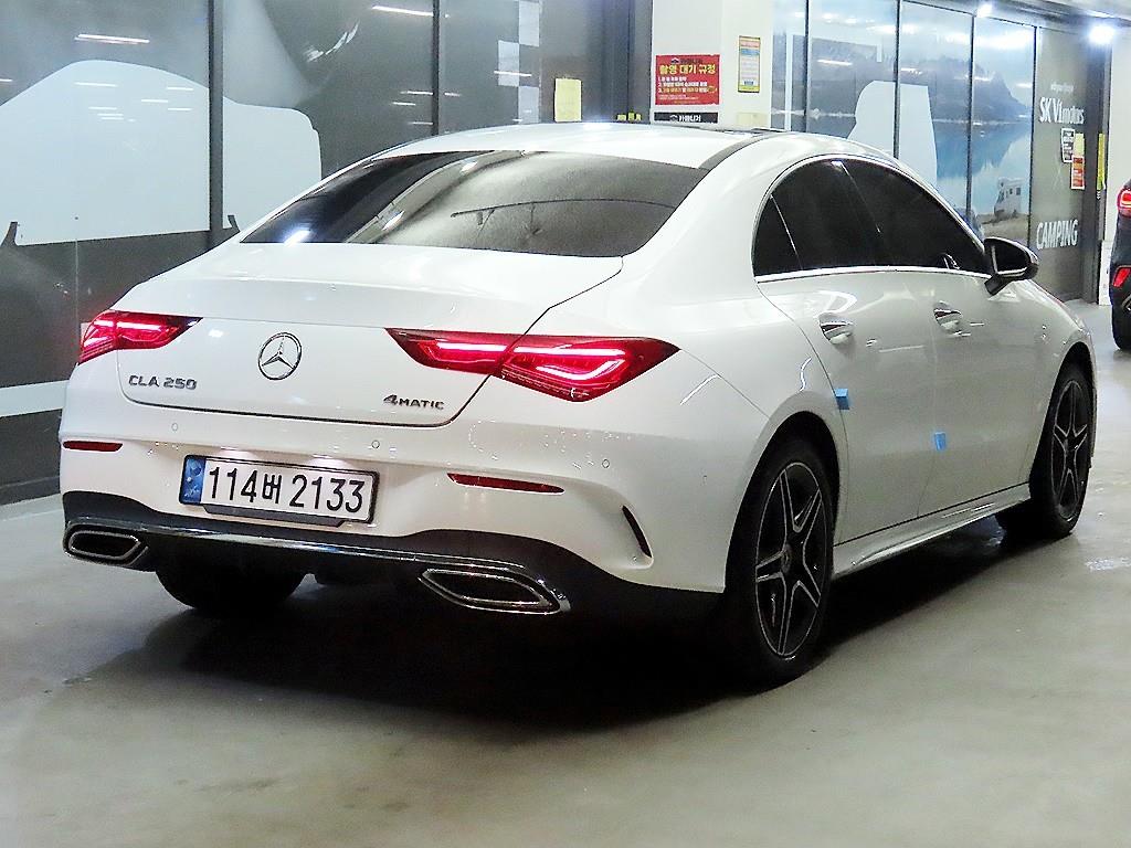 Mercedes Benz CLA Class - Vista 4