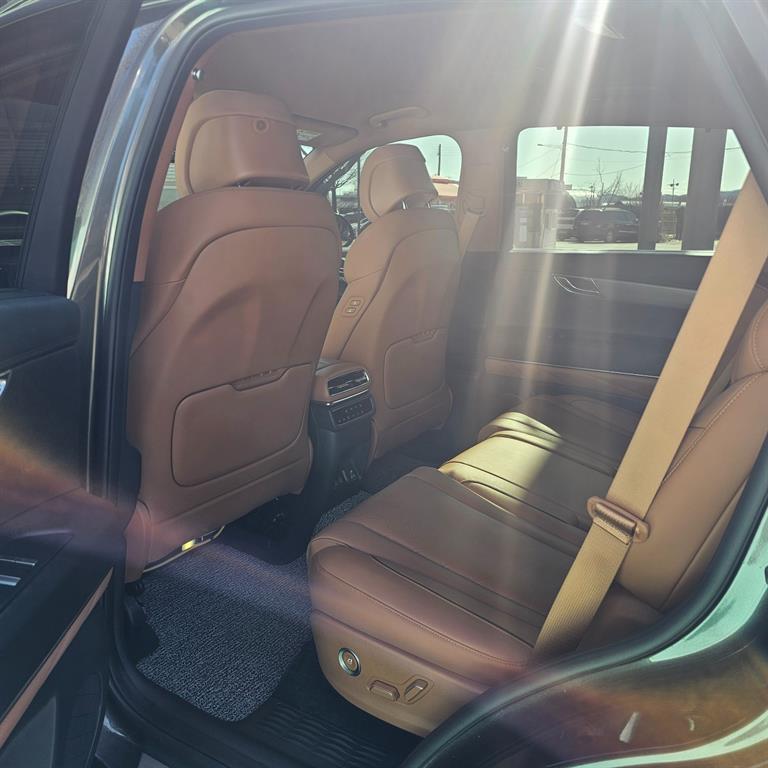 Genesis GV80 - Vista 10