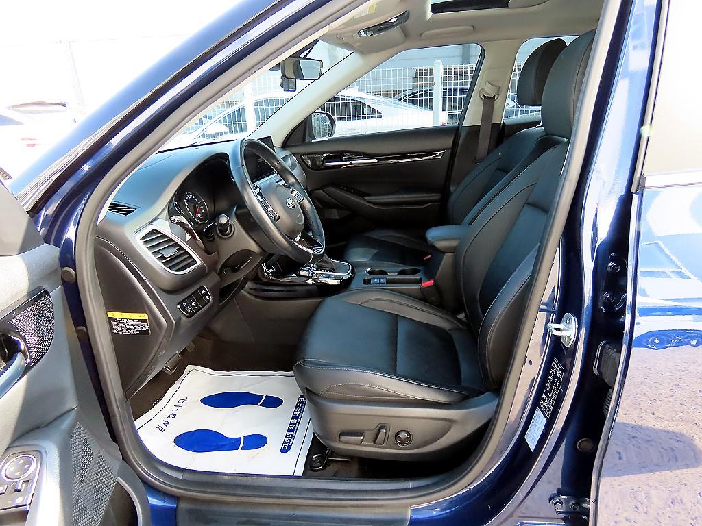 KIA Seltos - Vista 5