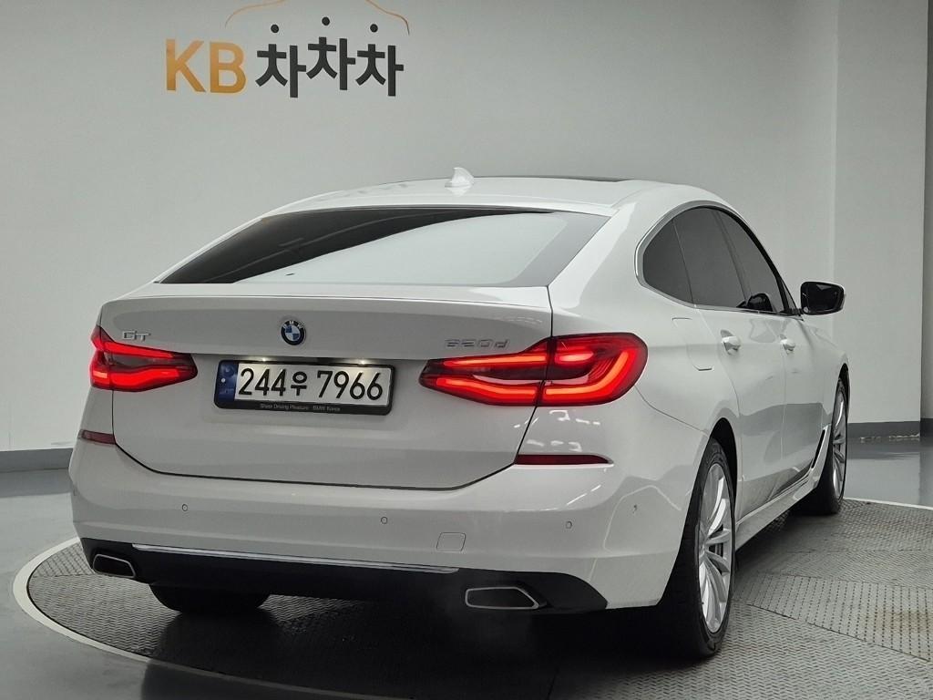 BMW Gran Turismo - Vista 3