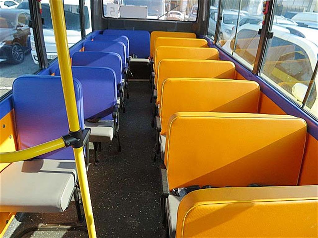 medium and large bus Hyundai bus 2015 Amarillo - Importación desde Corea - HF Imports Iquique - Foto 8