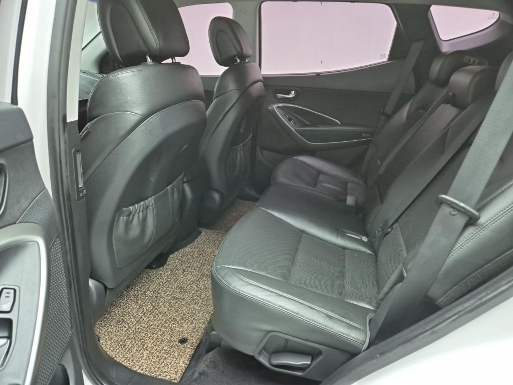 HYUNDAI Santa Fe - Vista 12