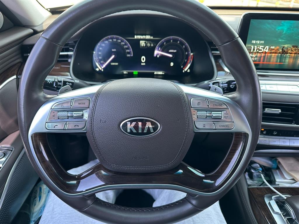 KIA K9 - Vista 3