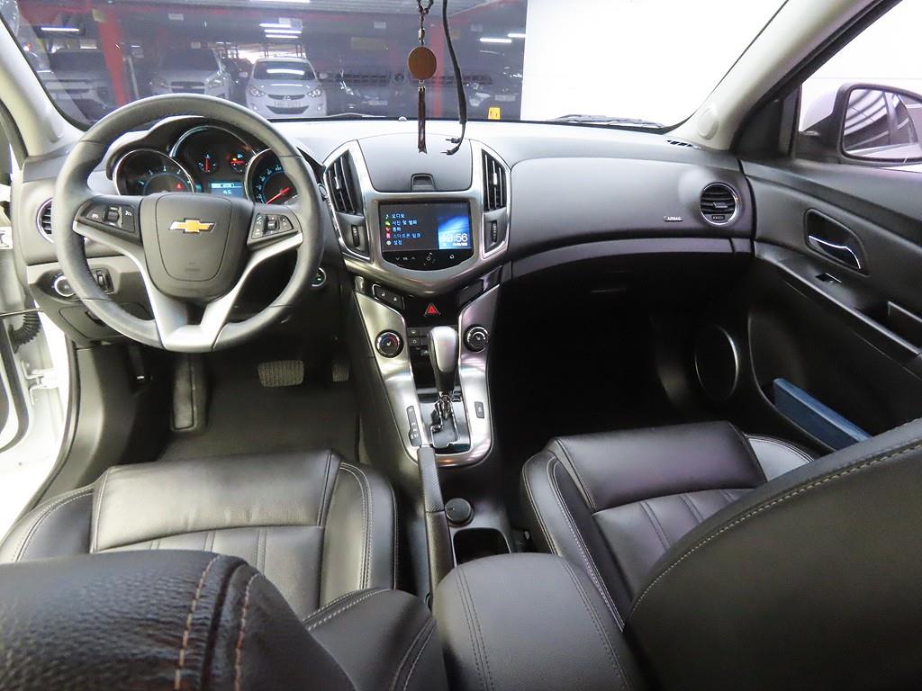 Chevrolet Cruise - Vista 7