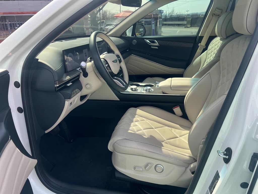 Genesis GV80 2024 Blanco - Importación desde Corea - HF Imports Iquique - Foto 14