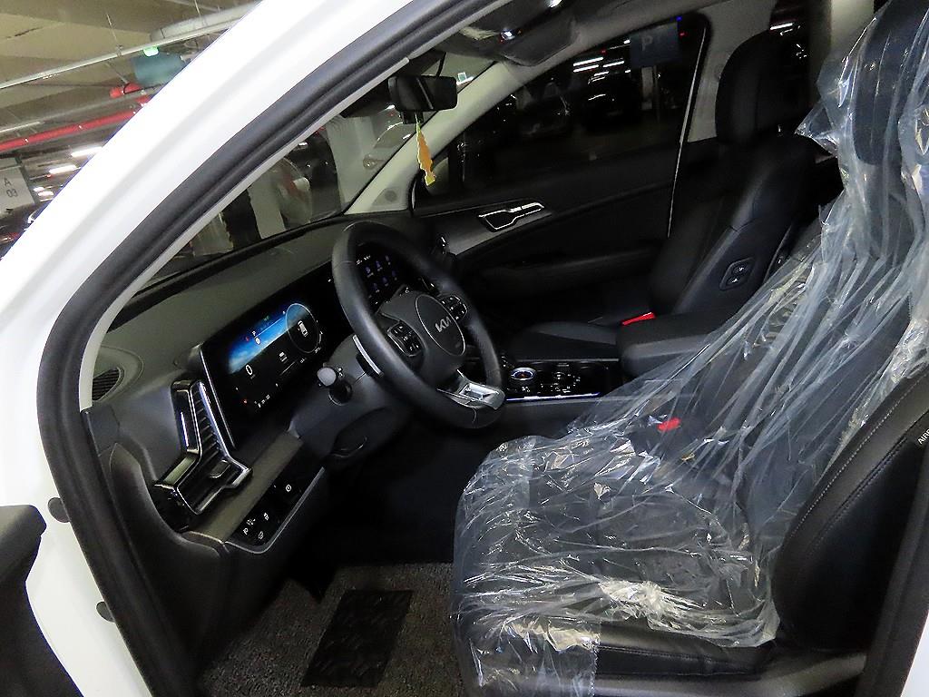 KIA Sportage - Vista 6