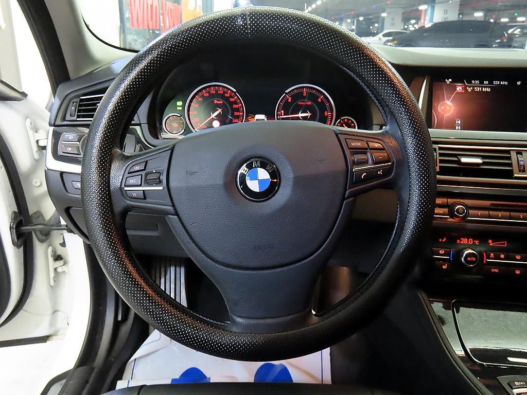 BMW 5 Series - Vista 8