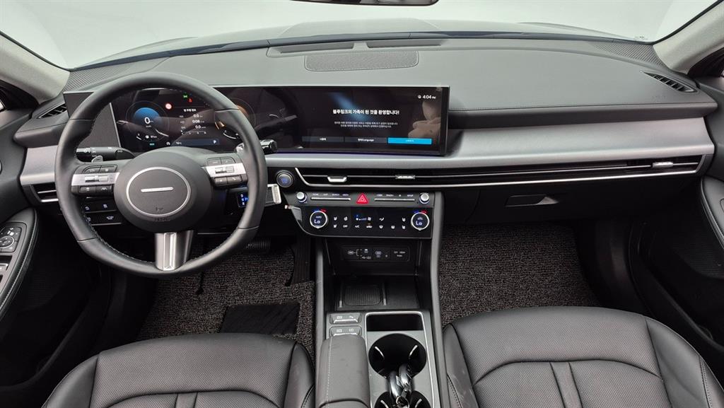 HYUNDAI Sonata - Vista 9