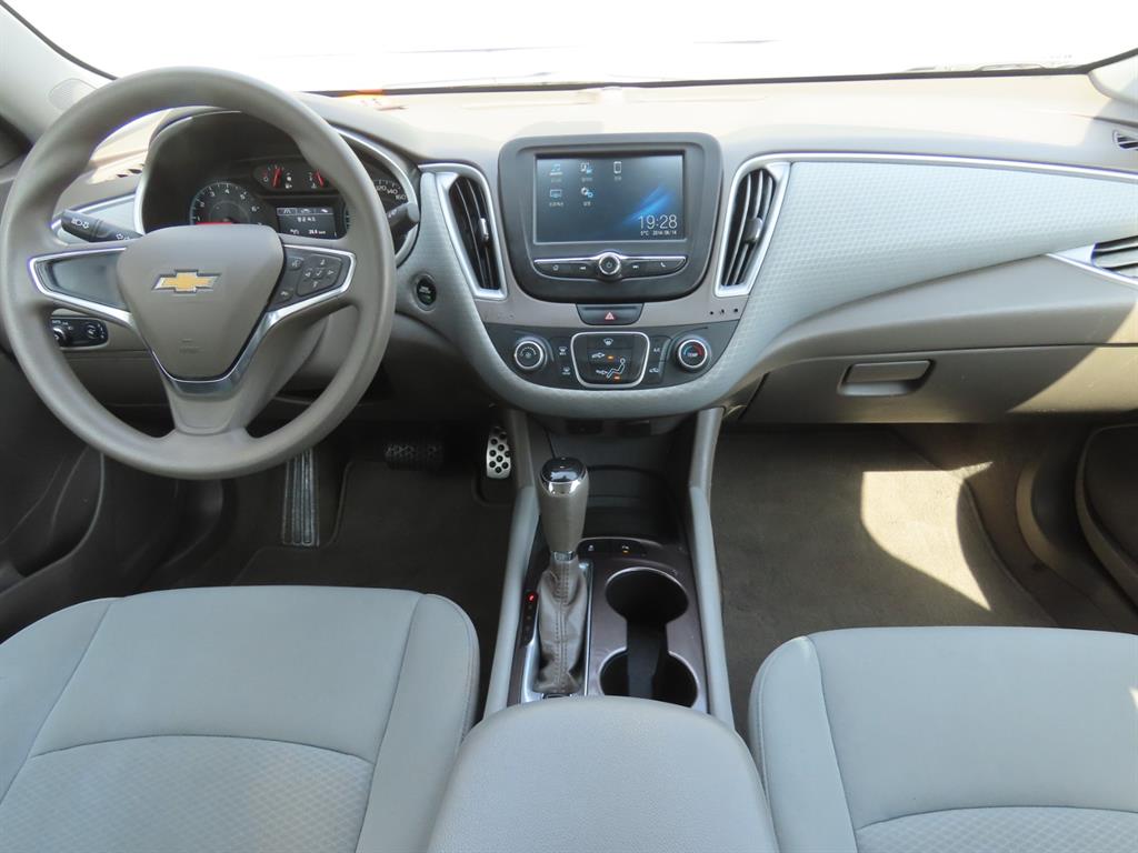 Chevrolet Malibu 2017 Azul - Importación desde Corea - HF Imports Iquique - Foto 7