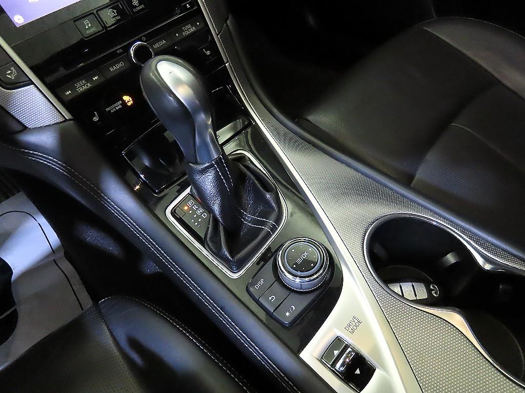 Infiniti Q - Vista 12