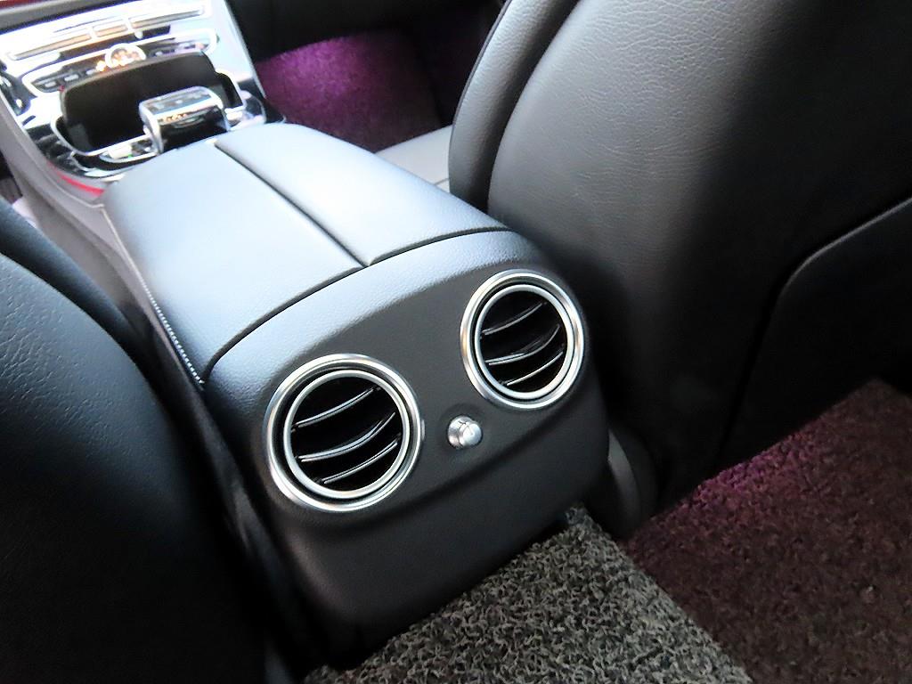 Mercedes Benz E class 2018 Negro - Importación desde Corea - HF Imports Iquique - Foto 16