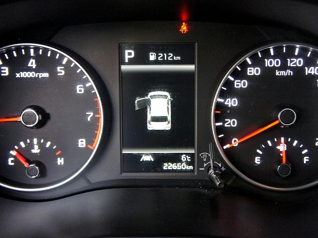 KIA K3 2022 Blanco - Importación desde Corea - HF Imports Iquique - Foto 9