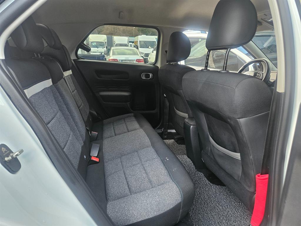 Citroen C4 2019 Blanco - Importación desde Corea - HF Imports Iquique - Foto 13