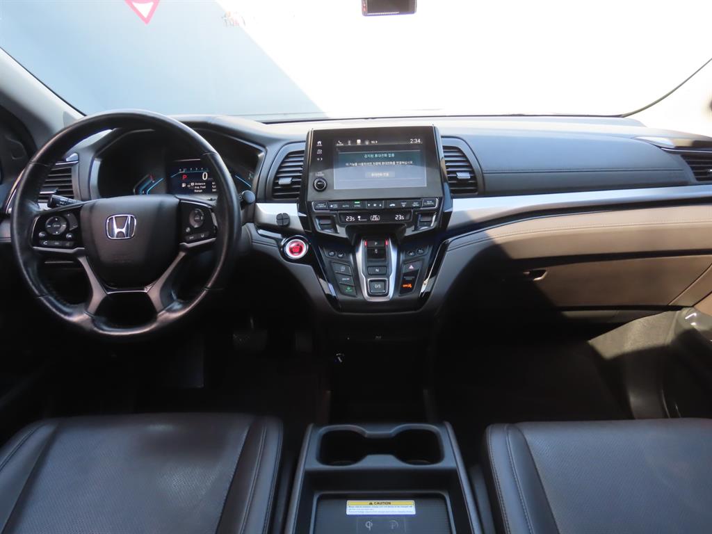 Honda Odyssey 2018 Gris - Importación desde Corea - HF Imports Iquique - Foto 8