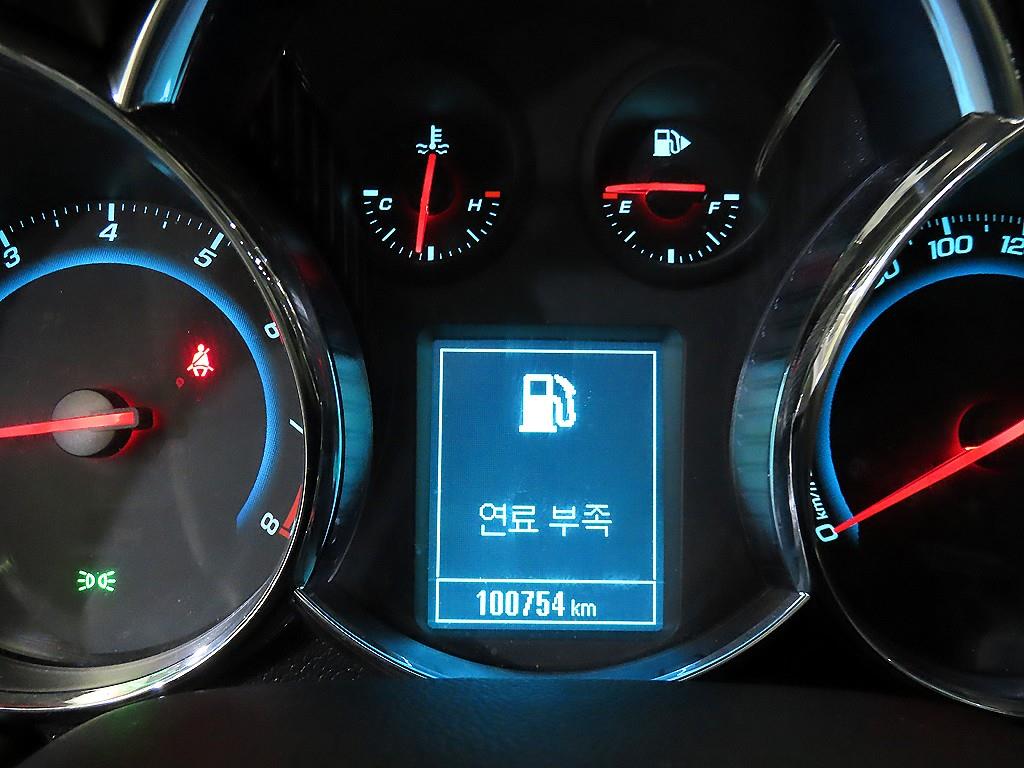 Chevrolet Cruise - Vista 9