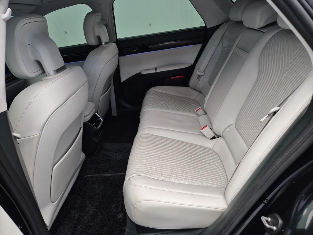 HYUNDAI Grandeur - Vista 12