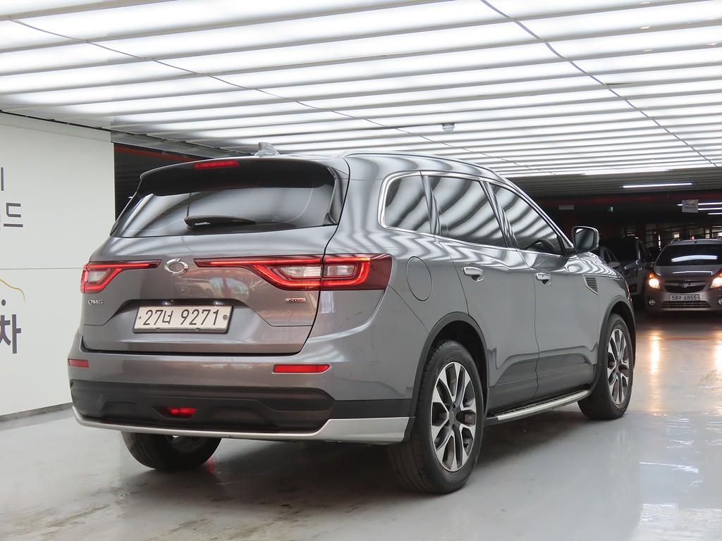 SAMSUNG QM6 - Vista 4