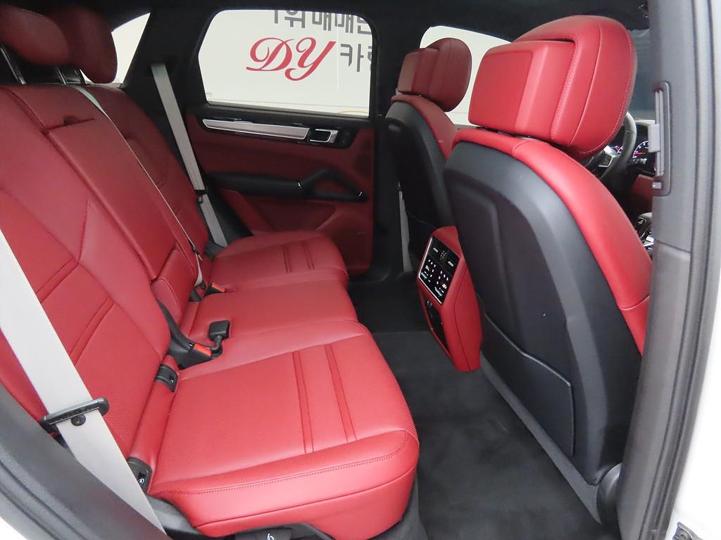 Porsche Cayenne - Vista 6