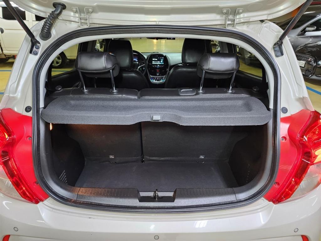 Chevrolet Spark 2016 the color of pearl - Importación desde Corea - HF Imports Iquique - Foto 18