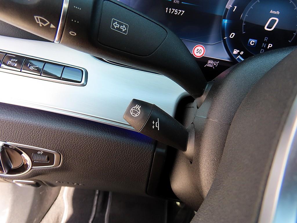 Mercedes Benz CLS Class - Vista 12