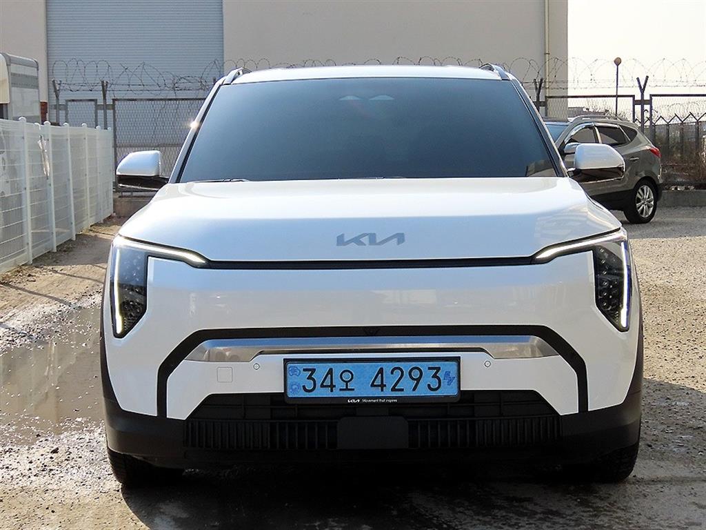 KIA EV3 2025 Blanco - Importación desde Corea - HF Imports Iquique - Foto 1