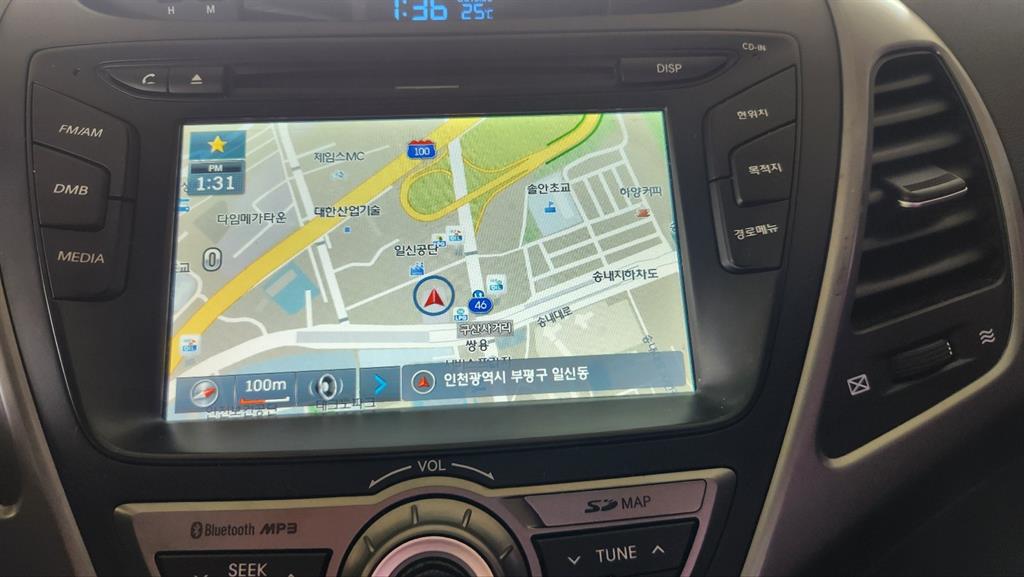 HYUNDAI Avante - Vista 8