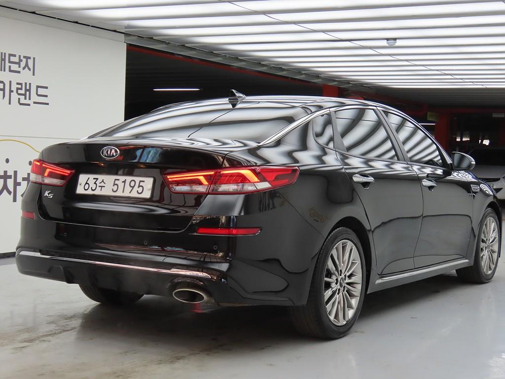 KIA K5 - Vista 4