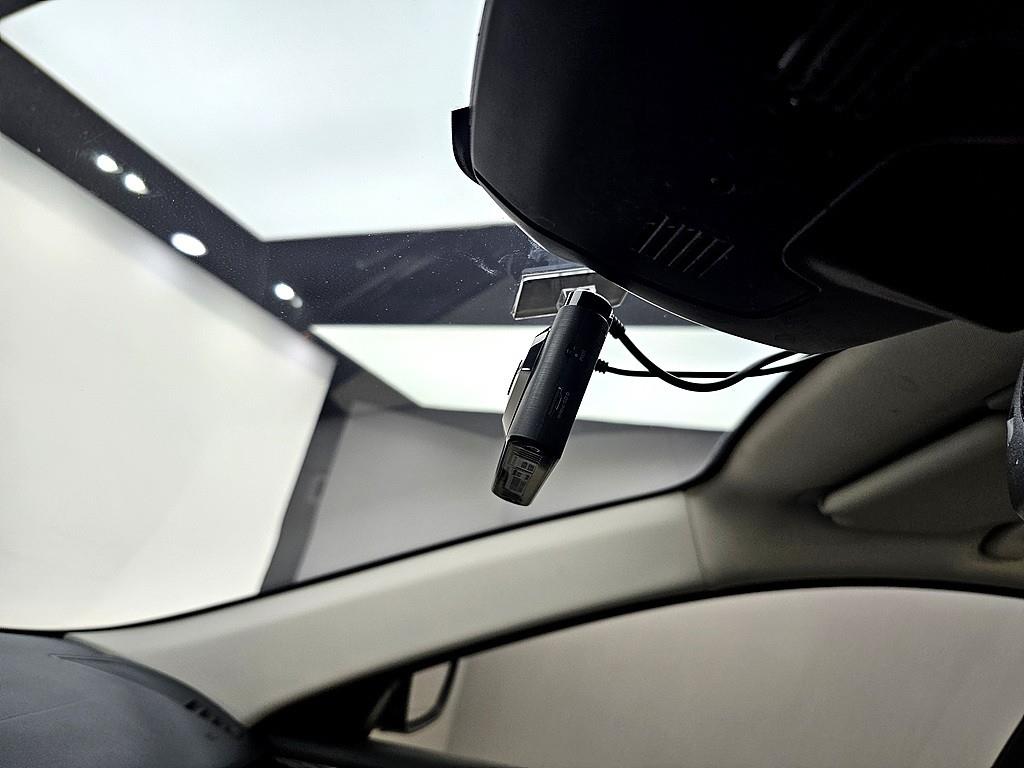 SAMSUNG SM6 - Vista 12