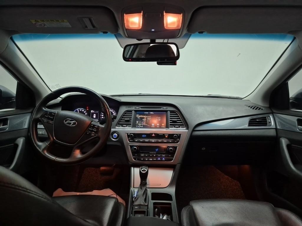 HYUNDAI Sonata - Vista 7