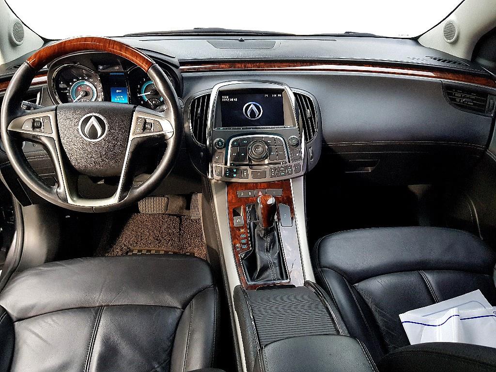 DAEWOO Alpheon - Vista 5