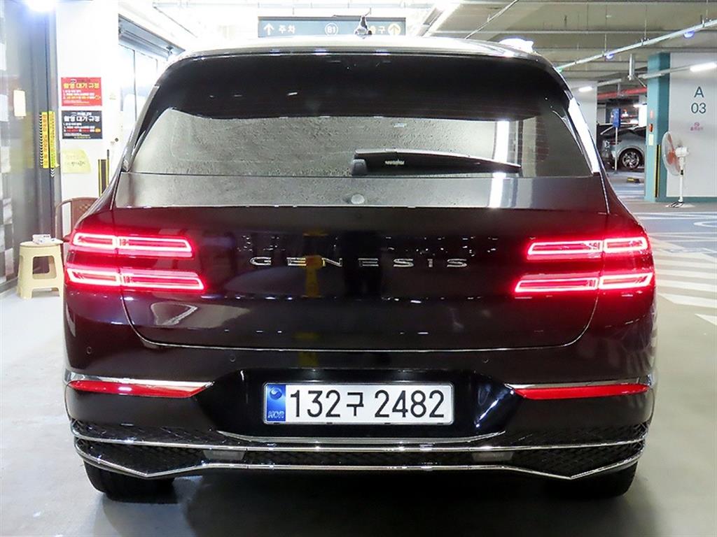 Genesis GV80 - Vista 5