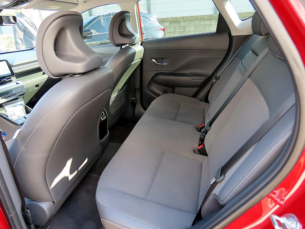 HYUNDAI Kona - Vista 6