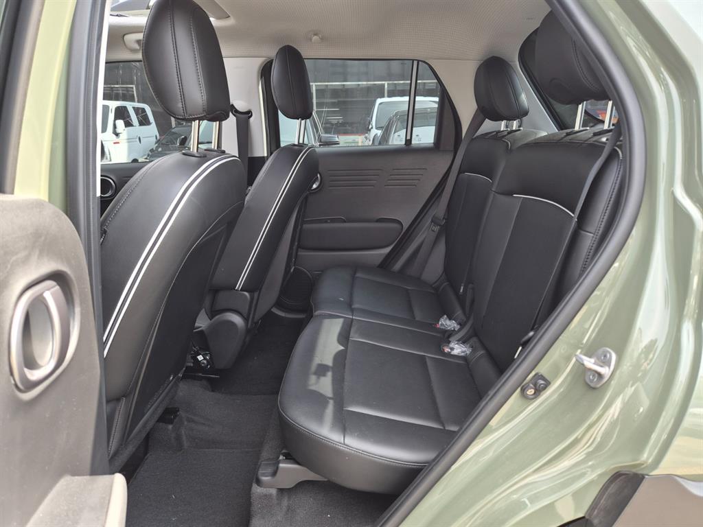 HYUNDAI Casper - Vista 12