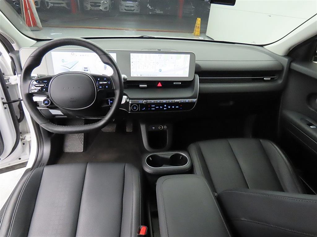 HYUNDAI Ioniq 5 - Vista 7