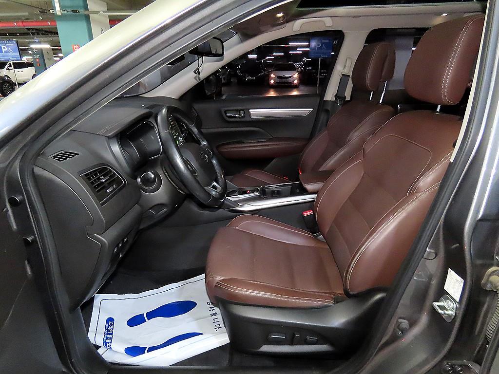 SAMSUNG QM6 - Vista 6