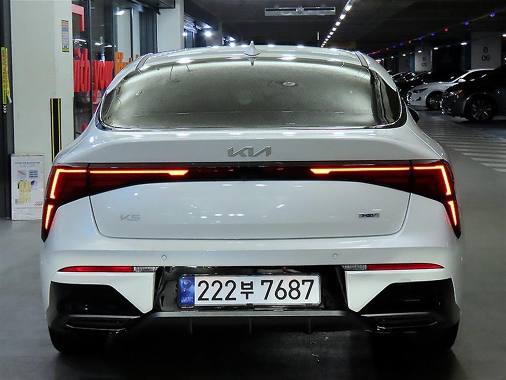 KIA K5 - Vista 5